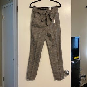 Express high waisted ankle plaid pants in size 2 regular